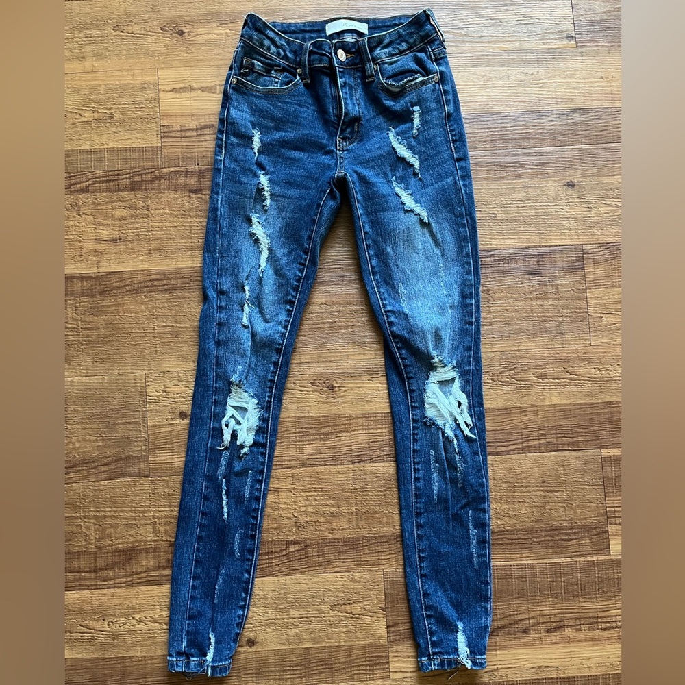 KanCan Size 24 Blue Distressed Cuffed Jeans